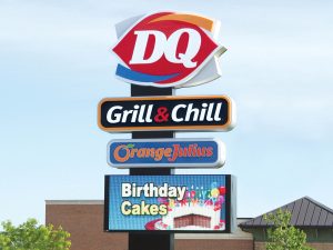 Houston Custom Business Pole Signs 0092 Dairy Queen Bendsen Sign  Graphics W 19mm 80x176 Bloomington IL 101718 1 300x225